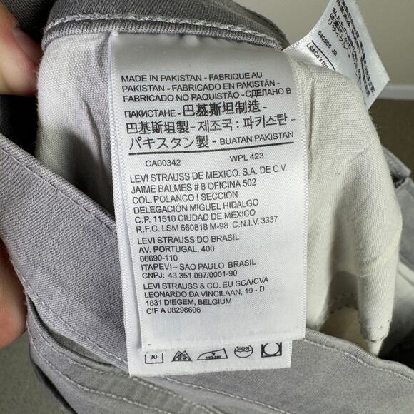 Levis Classic Crop Denim Gray Jeans US Women's 16 Plus - Picture 5 of 8